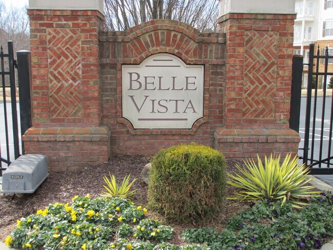 Primary Photo - Charming 2 Bed + Office Condo in the Heart...