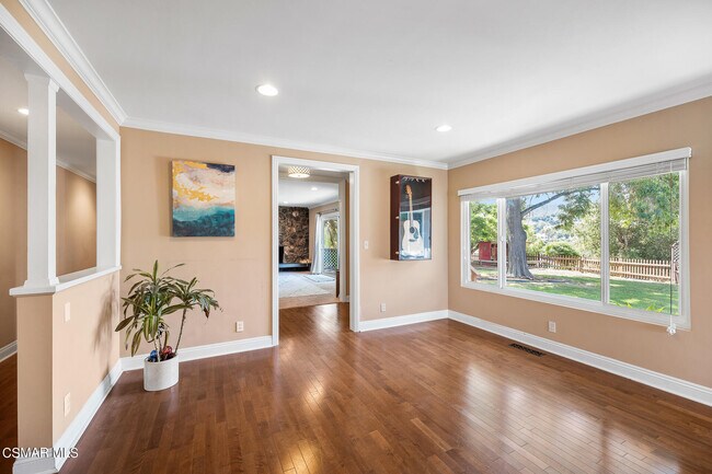 Building Photo - 167 Rimrock Rd