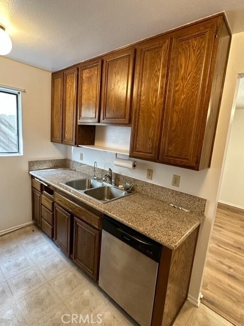 Building Photo - 437 Ivy St