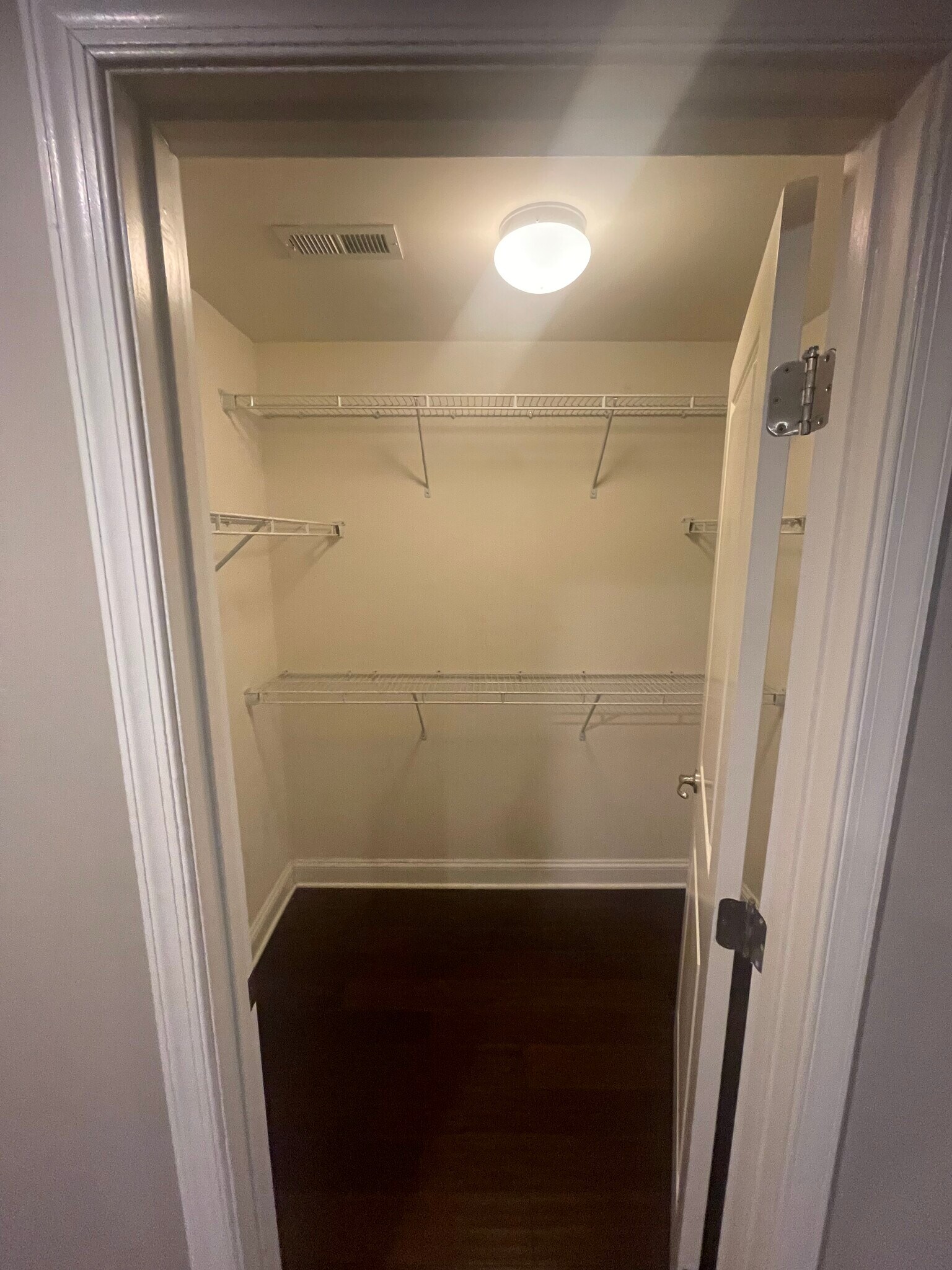 Building Photo - 1265 Elderslie Ln