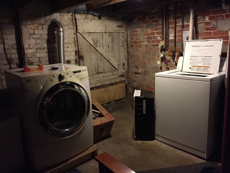 Washer/dryer in basement - 30 Vesper St