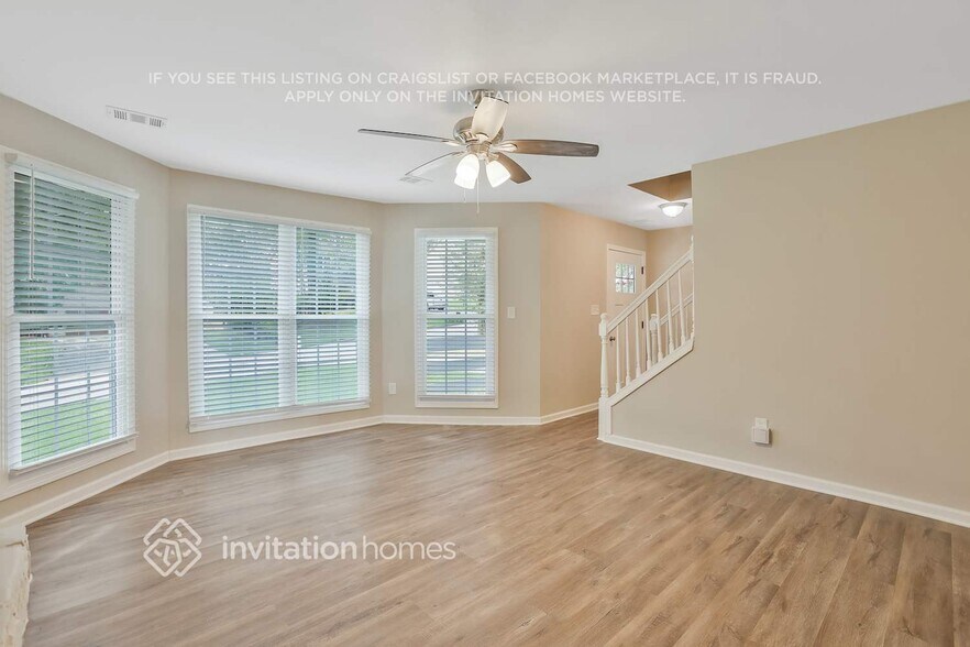 Building Photo - 3828 Willow Wood Way NW