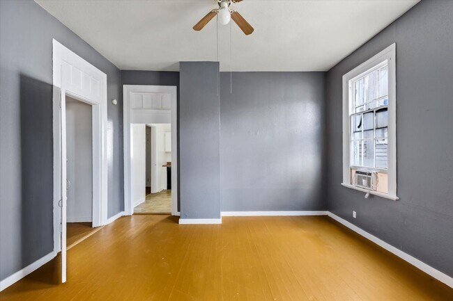 Building Photo - 1524 Mechanic St