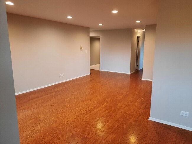 Living room - 434 Clinton Pl
