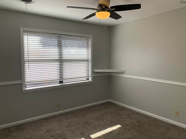 Building Photo - 2902 McNiel Ave