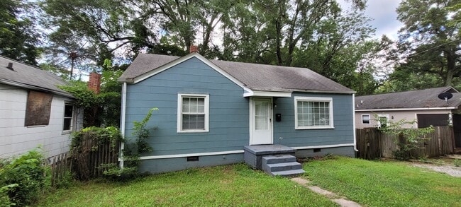 Primary Photo - 308 Marshall St