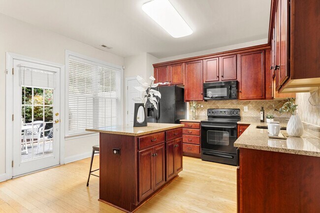 Building Photo - 4442 Coventry Row Ct