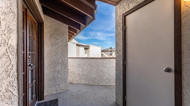 Building Photo - 16402 N 31st St