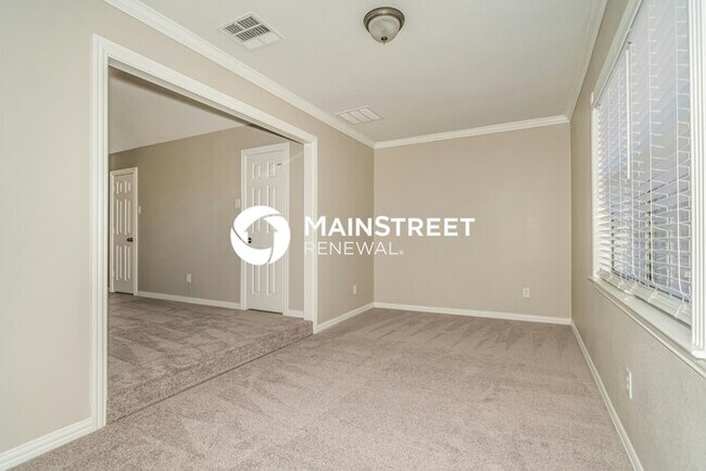 Building Photo - 4 Bedroom Pet-Friendly Home in Arlington, ...