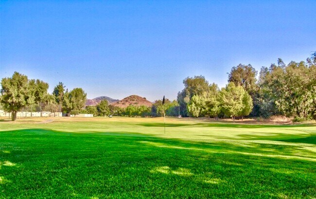 Building Photo - Beautiful, End-Unit, Ground Level, Largest SF 1/1 layout in the Pala Mesa Villas Community with G...