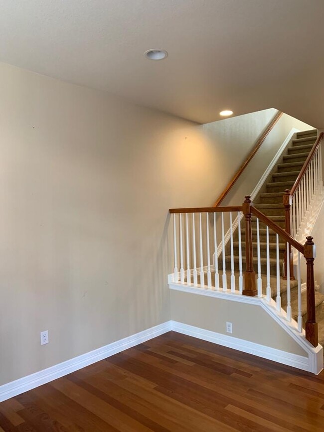 Building Photo - 9111 Kornbrust Cir