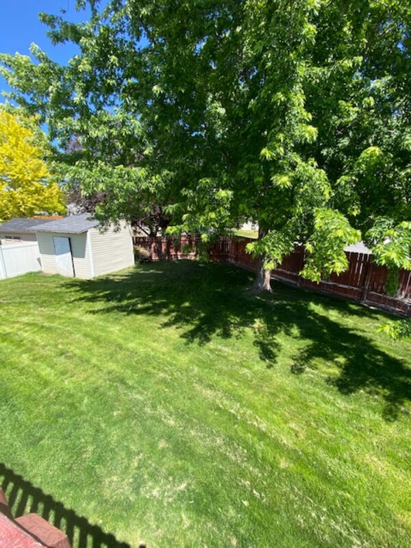 Building Photo - 2022 N 850 W