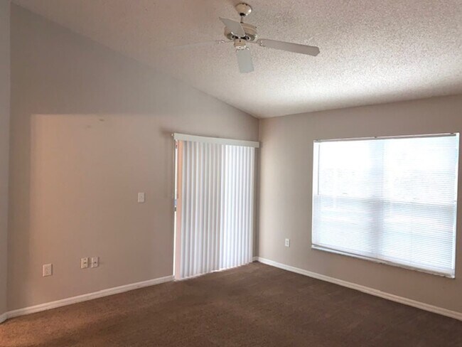 Building Photo - 1140 Zachary Ridge Ct