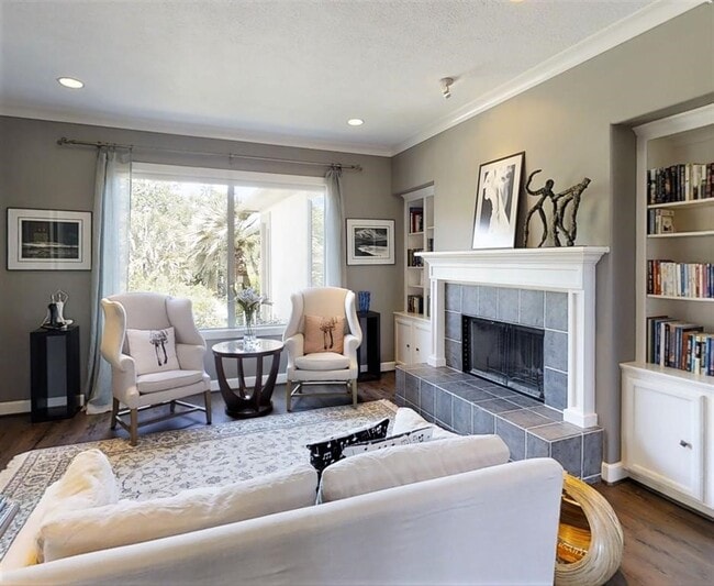Building Photo - 1807 Sparrows Ridge