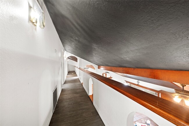 Building Photo - 27607 Decker Woods Dr