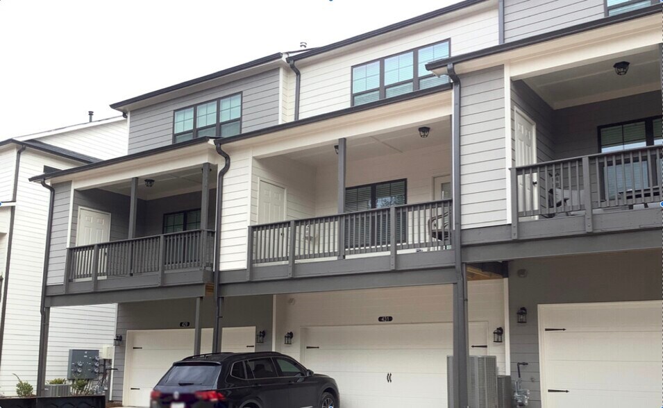Building Photo - 431 Stovall Pl