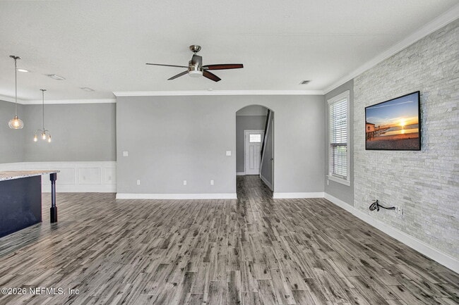 Building Photo - 516 Meldrum Ln