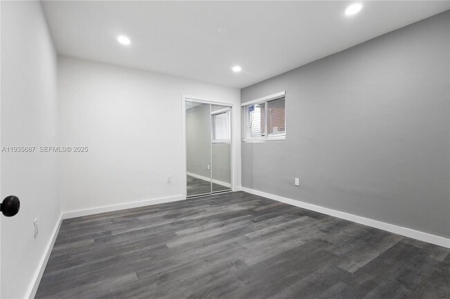 Building Photo - 26 NW 34th Terrace