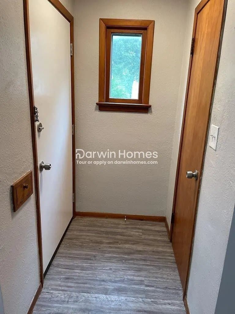 Building Photo - 20641 Centuryway Rd