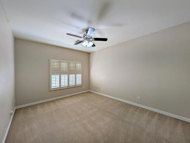 Building Photo - 27321 N Gidiyup Trail