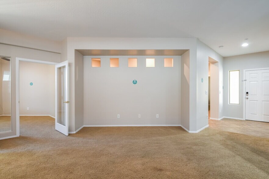 Building Photo - 41113 N Prestancia Way