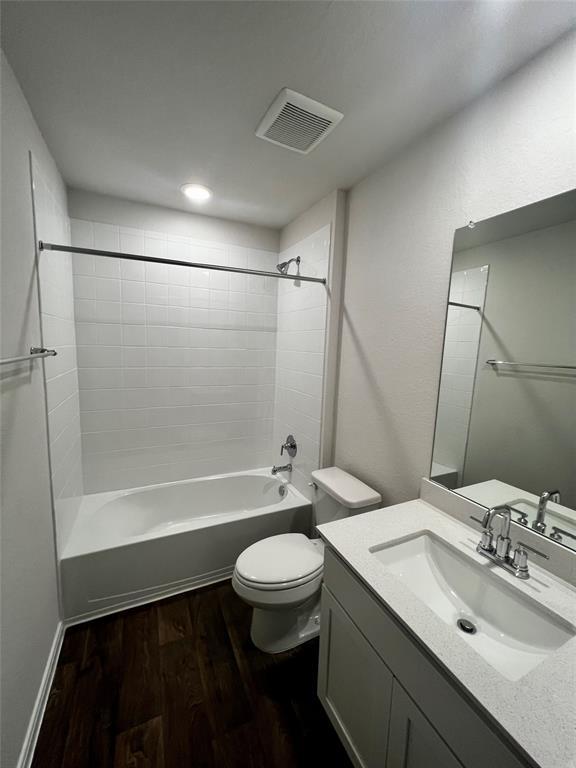 Building Photo - 316 Abbey Ln