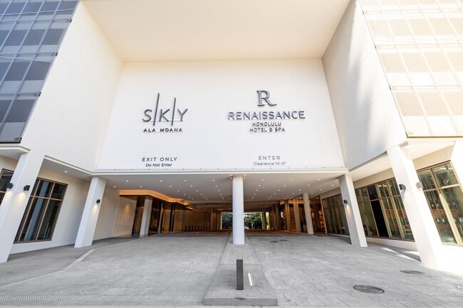 Building Photo - 2319