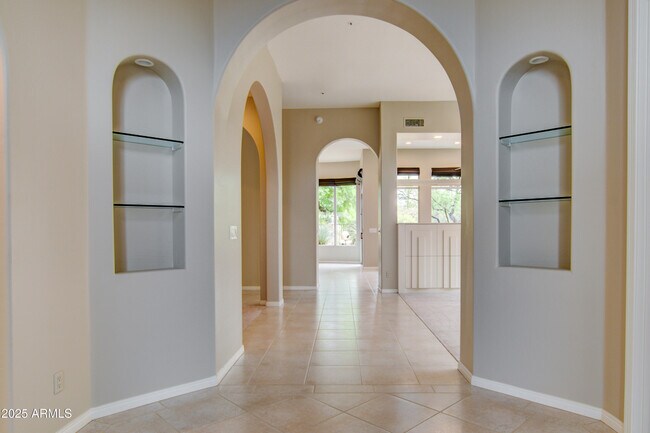 Building Photo - 11923 E Terra Dr
