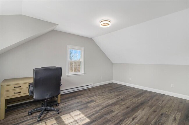 Building Photo - 53 River Run