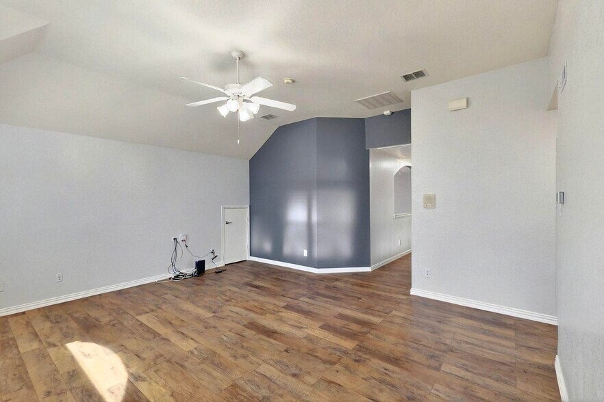 Game room - 4509 Stargazer Dr