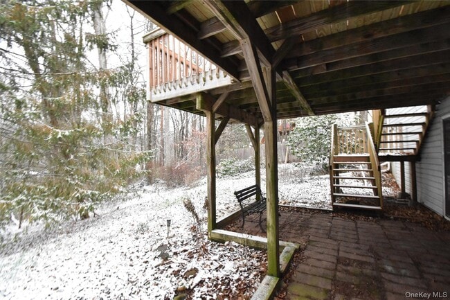 Building Photo - 22 Winslow Pl