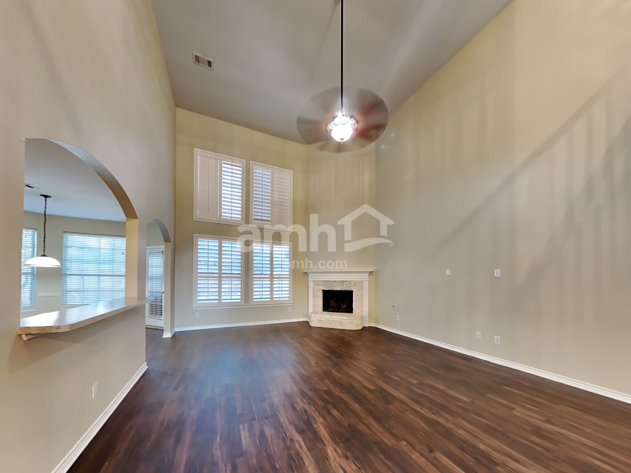 Building Photo - 1414 Monte Carlo Dr