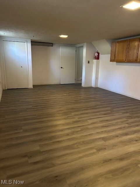 Building Photo - 829 Randall Dr