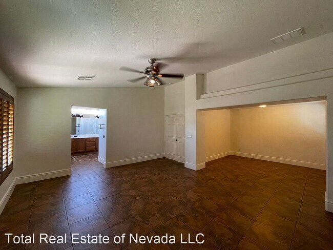 Building Photo - 4 br, 2.5 bath House - 10511 Bella Camrosa