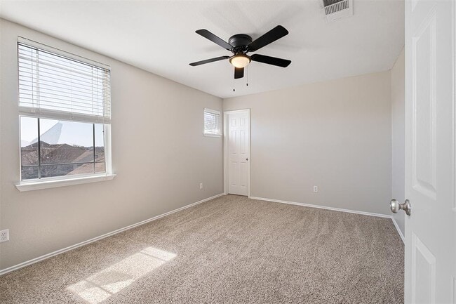 Building Photo - 100 Snowy Egret Ln