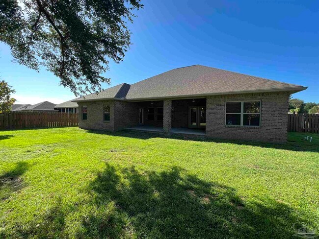 Building Photo - 4128 S Cambridge Way