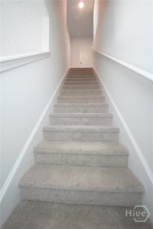 Building Photo - 147 Kraft Kove