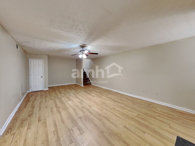 Building Photo - 2279 Halcyon Way