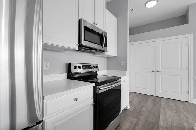 Building Photo - $1,880 - 1 Bed, 1 Bath Condo in Denver in ...