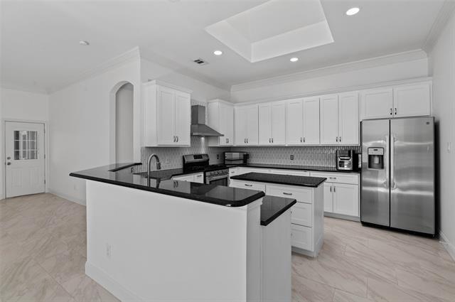 Building Photo - 7216 Raintree Way