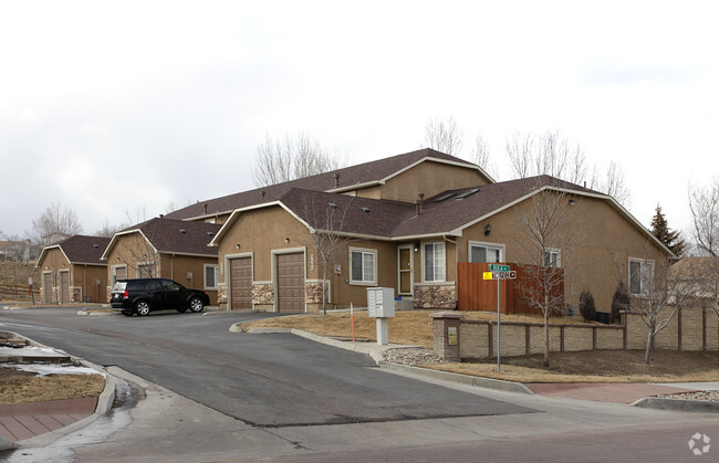 Primary Photo - Sundial Townhomes