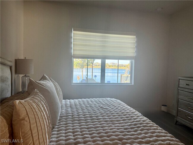 Building Photo - 9179 Cayman Dr