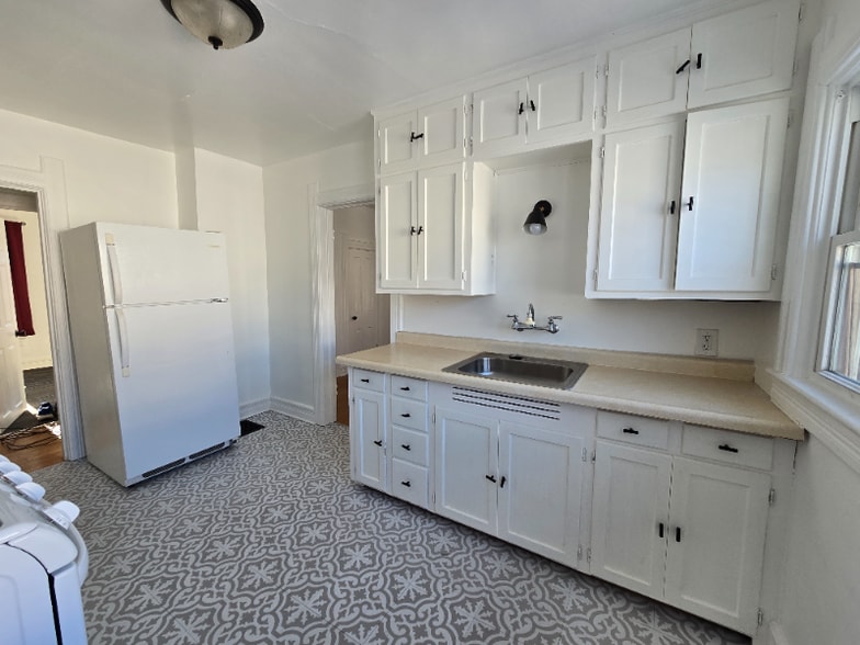 Building Photo - 1105 Wheeler St