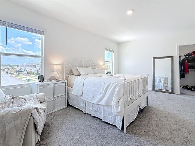 Building Photo - 33568 Barberry Leaf Wy