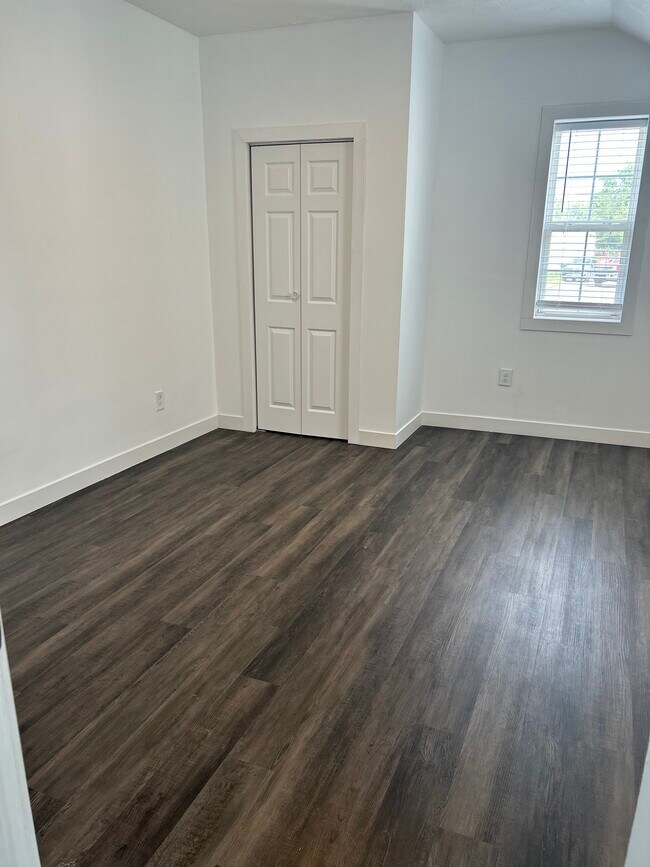 Building Photo - 1411 English Ave