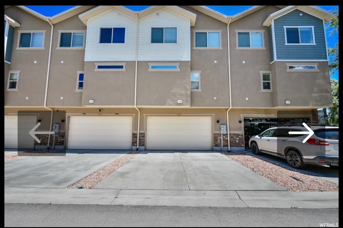 Building Photo - 3887 1530 W