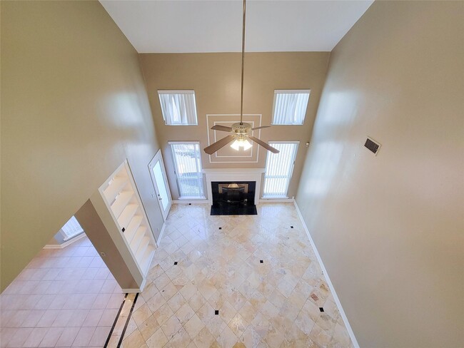 Building Photo - 13602 Somersworth Dr