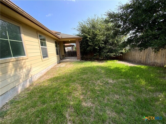 Building Photo - 5911 Hopkins Dr