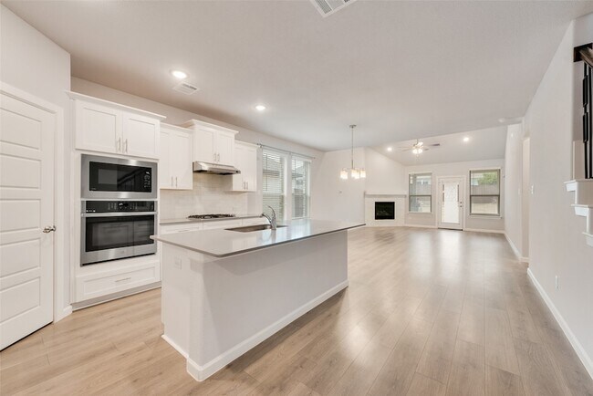 Building Photo - 1412 Monarch Trl