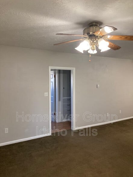 Building Photo - 510 N 15 W
